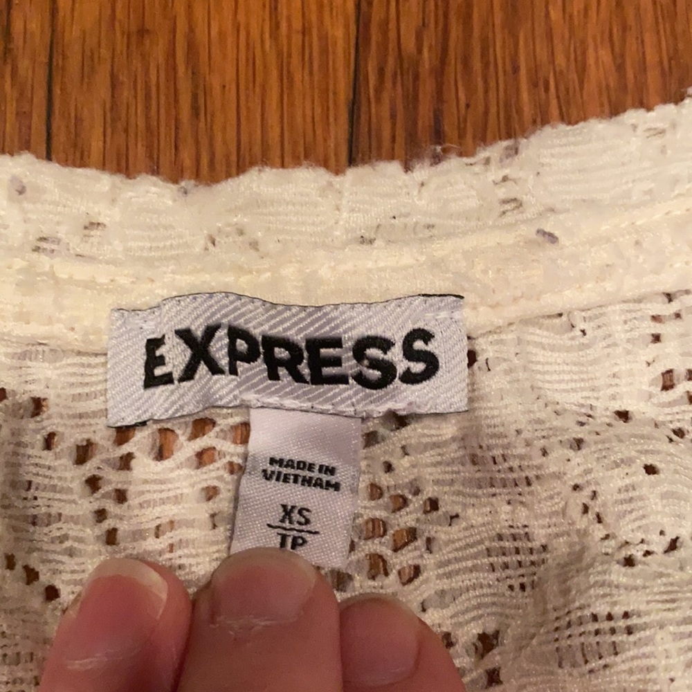 Express top - Picture 2 of 3
